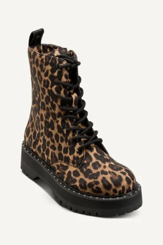 Batu con tachuelas Botines con cordones 60 mm