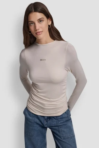 Blusa de cuello alto con fruncidos laterales y mangas largas con Pedrería