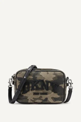 Bolso para cámara con estampado de camuflaje y logotipo de Nell en relieve