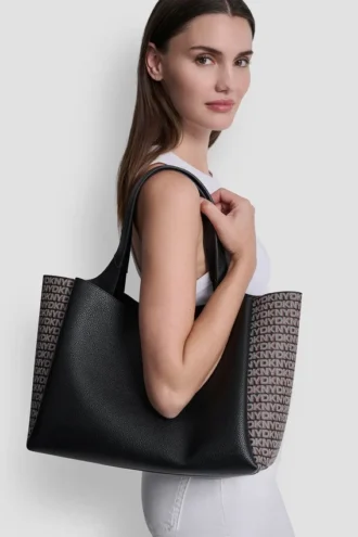 Bolsos Tote con el logotipo de Willa New York