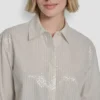 Camisa de popelín con botones y lentejuelas