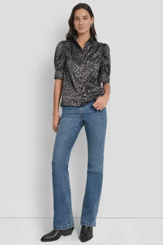 Camisa sin cuello con mangas abullonadas