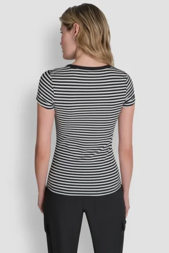 Camiseta de canalé Hudson con logotipo en el mismo tono