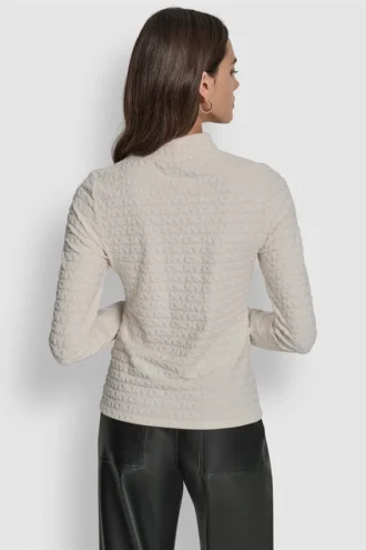 Camiseta de manga larga con cuello alto y logo en jacquard