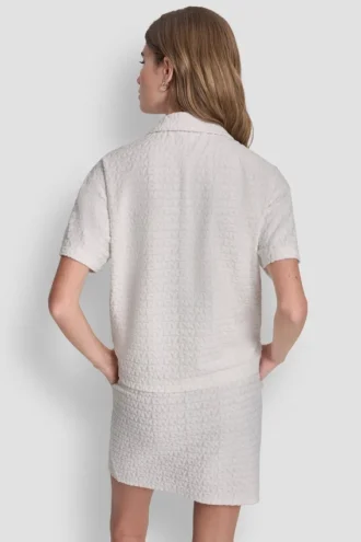 Camiseta holgada con logo jacquard