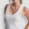 Camiseta sin mangas con cuello en V y pedrería