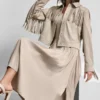 Chaqueta con flecos