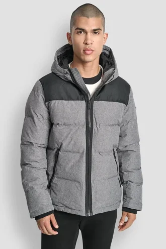 Chaqueta plumífera con logotipo