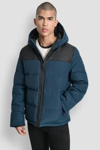 Chaqueta plumífera con logotipo