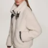 Chaqueta Sherpa con cremallera y cuello con hebillas