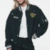 Chaqueta universitaria con insignias y parches de 1989