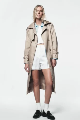 Gabardina larga cruzada con cinturón