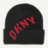 Gorro de punto con el logotipo de Varsity
