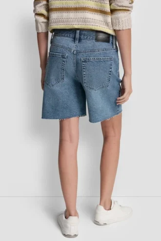 pantaln corto de corte holgado de talle medio 2 330x495 - Pantal&oacute;n corto de corte holgado de talle medio