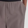 Pantalones de tiro alto con logo en la cintura y pierna ancha