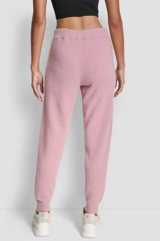 Pantalones Jogger de hilo de plumas con bolsillos y logotipo en el mismo tono