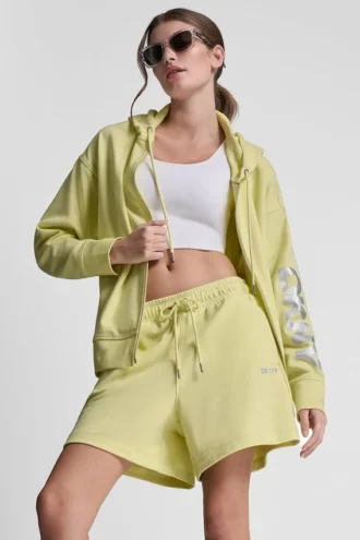 Sudadera con capucha y cremallera completa con logo metalizado