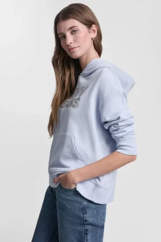 Sudadera con capucha y logotipo de pedrería apilada