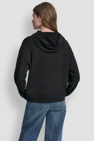 Sudadera con capucha y logotipo de pedrería apilada