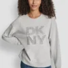 Sudadera con logotipo de DKNY New York con pedrería mixta apilada