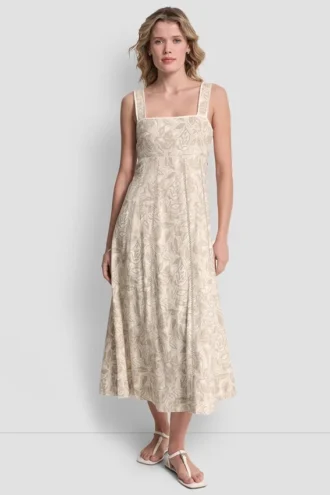 Vestido sin mangas con costuras y lazo en la espalda